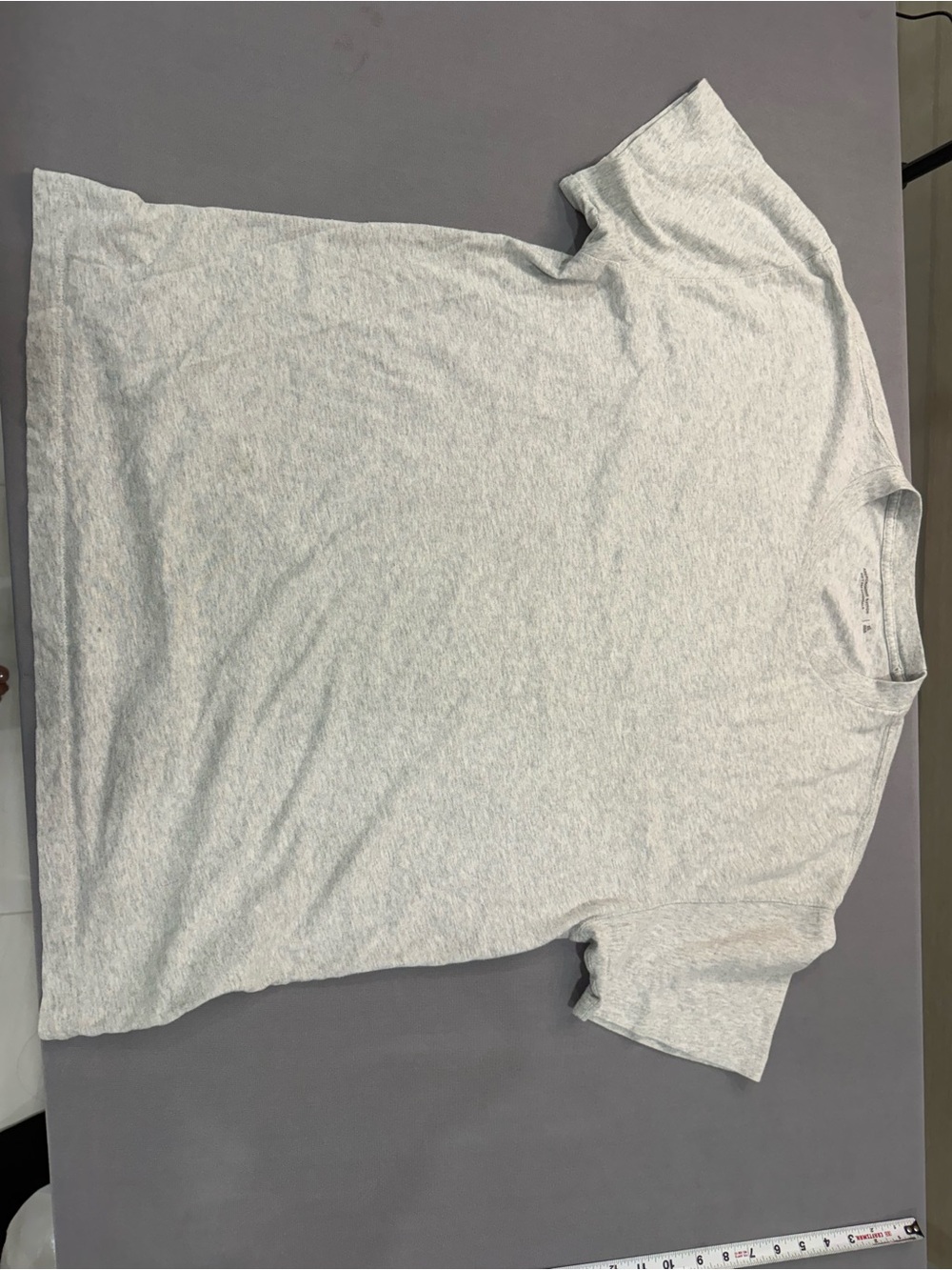 Abercrombie & Fitch Men's Heather Light Gray Crew Tee